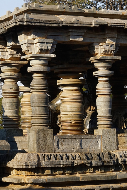Halebid-Temple de Vishnou-020